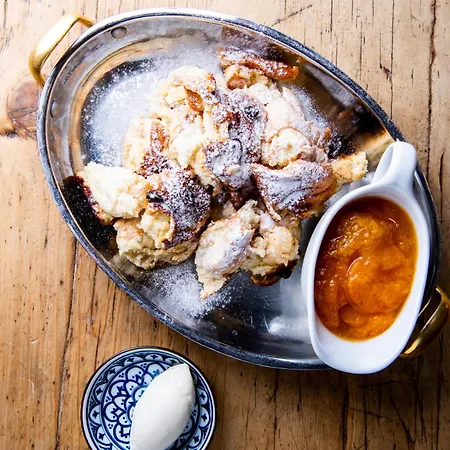 Small Luxury Goldgasse فندق 4*