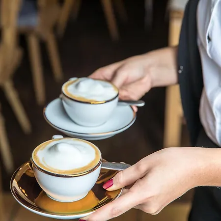 Small Luxury Goldgasse فندق 4*