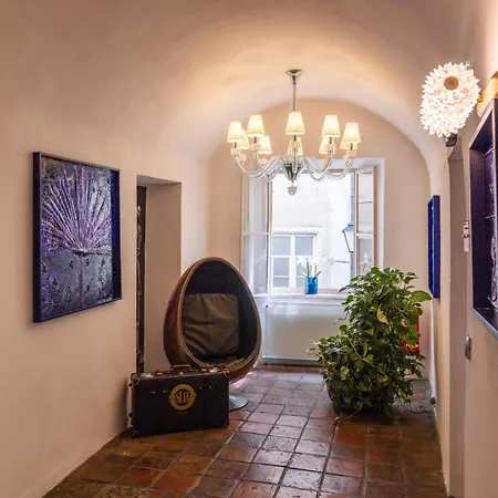 Small Luxury Goldgasse سالزبورغ