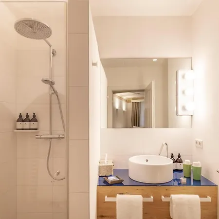 Small Luxury Goldgasse Otel 4*
